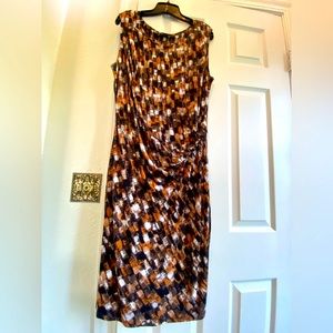 ZOZO🔥🤩🔥DESIGNER SLEEVELESS ABSTRACT BROWN BLOCK DRESS. SIZE XL (EC) 🍁🧡
